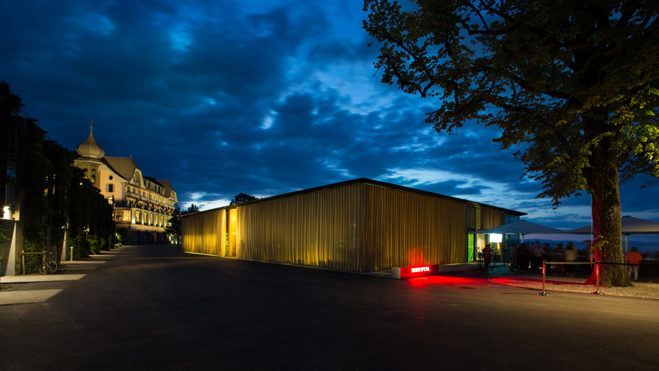 Die Eventlocation Pavillon bei Nacht